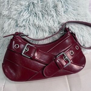 Elegant vintage  Burgundy Leather Shoulder Bag